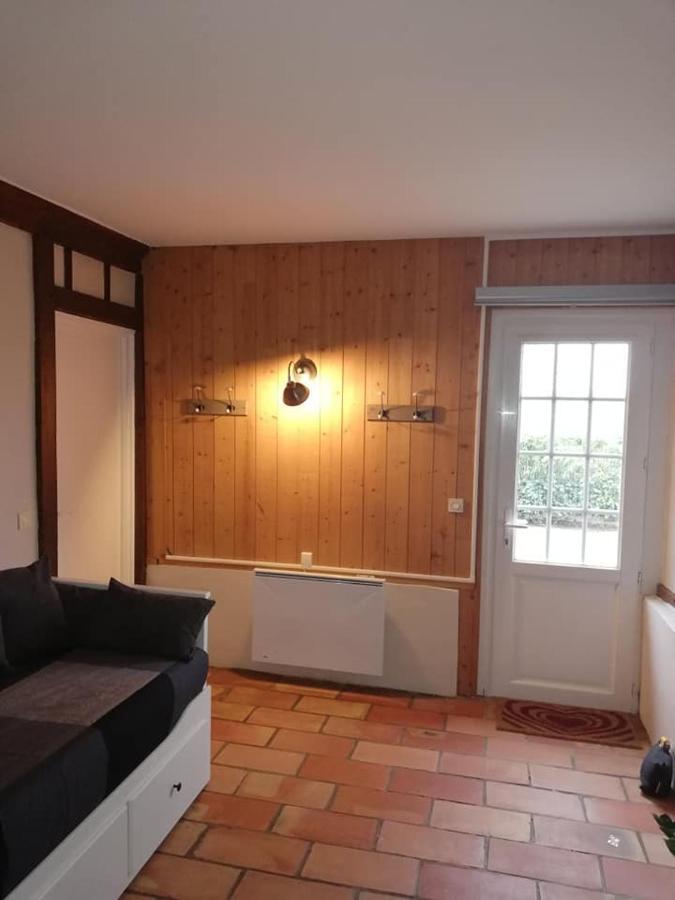 La Vallee Saint-Martin-Saint-Firmin Exterior photo